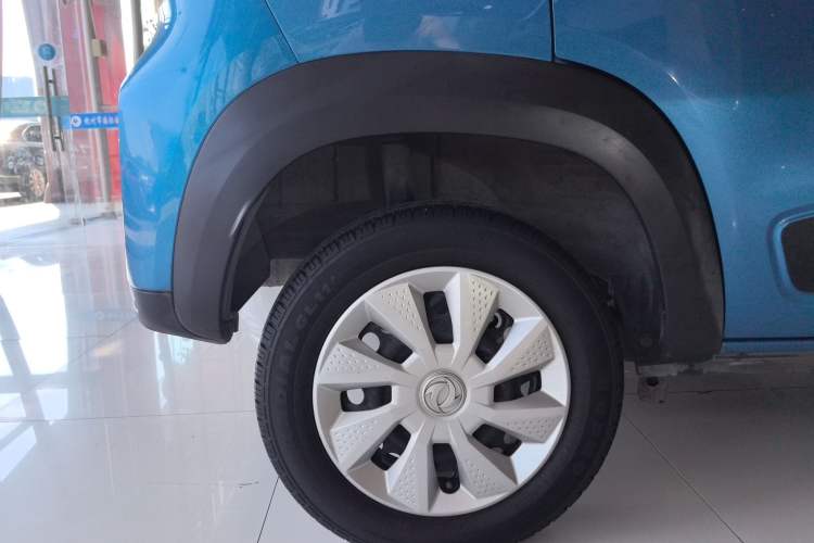 Used Dongfeng NAMMI EX1 2021 Quality Edition Right Rear Wheel Hub