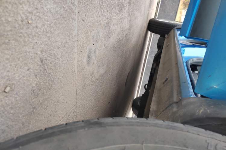 Used Dongfeng NAMMI EX1 2021 Quality Edition Right Side Sill