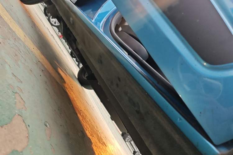 Used Dongfeng NAMMI EX1 2021 Quality Edition Right Side Sill