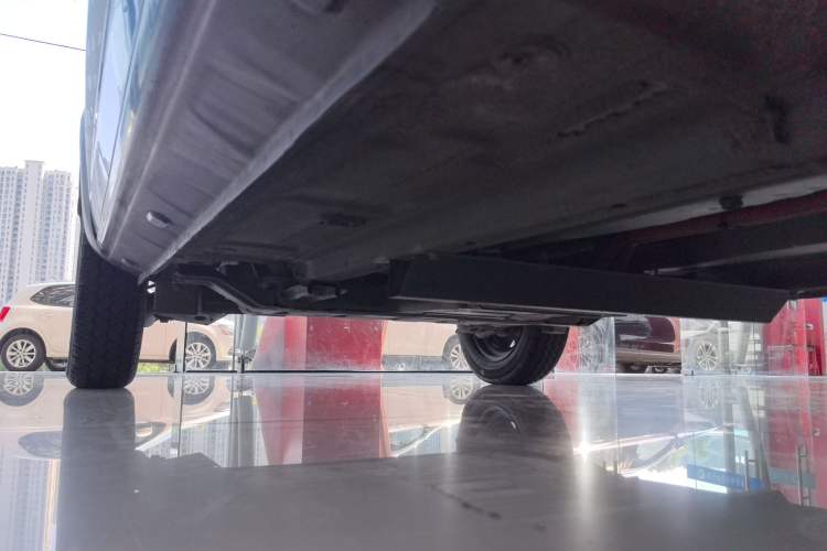 Used Dongfeng NAMMI EX1 2021 Quality Edition Right Side Sill