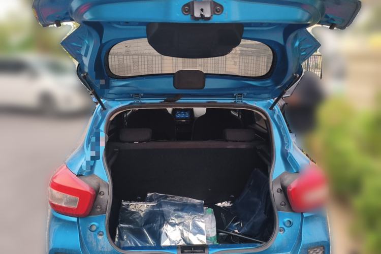 Used Dongfeng NAMMI EX1 2021 Quality Edition Trunk