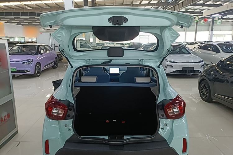 Used Dongfeng NAMMI EX1 2021 Quality Edition Trunk