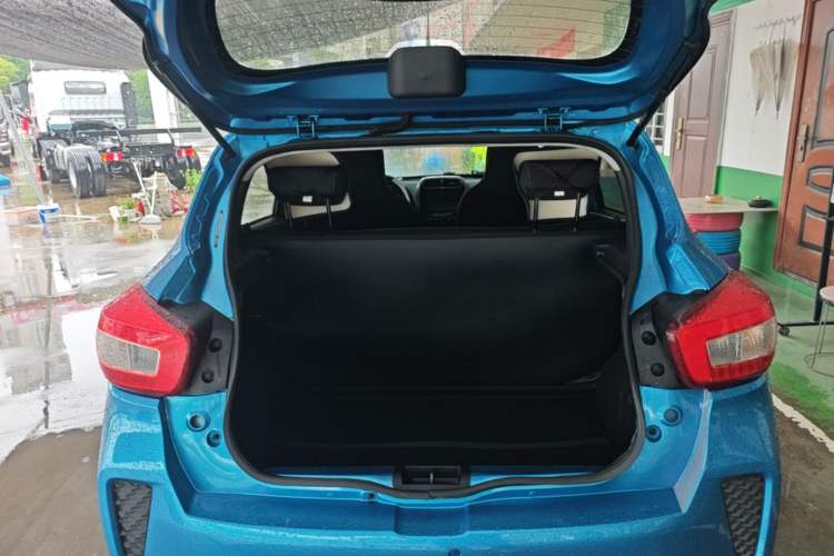 Used Dongfeng NAMMI EX1 2021 Quality Edition Trunk