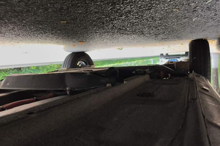 Used Dongfeng NAMMI EX1 2021 Zhi Ling Version Chassis Front Right