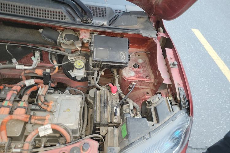 Used Dongfeng NAMMI EX1 2021 Quality Edition Engine Bay Left