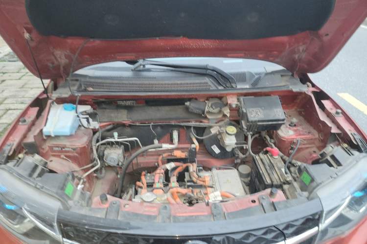 Used Dongfeng NAMMI EX1 2021 Quality Edition Engine Bay