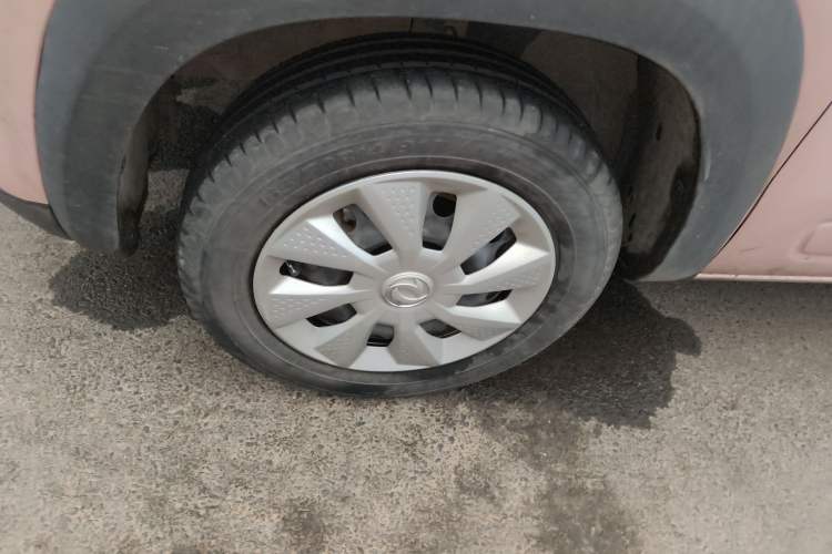 Used Dongfeng NAMMI EX1 2021 Zhi Ling Version Left Front Wheel Hub