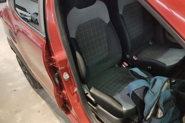 Used Dongfeng NAMMI EX1 2021 Quality Edition Right Front Seat