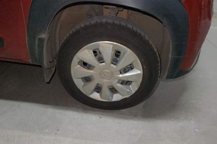 Used Dongfeng NAMMI EX1 2021 Zhi Ling Version Right Front Wheel Hub