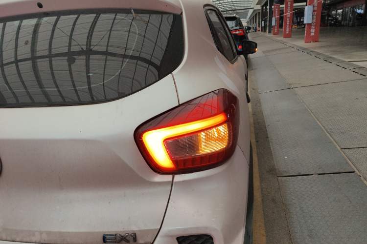 Used Dongfeng NAMMI EX1 2021 Zhi Ling Version Right Rear Taillight