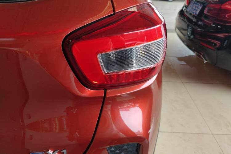 Used Dongfeng NAMMI EX1 2021 Zhi Ling Version Right Rear Taillight
