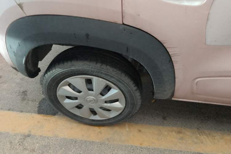 Used Dongfeng NAMMI EX1 2021 Zhi Ling Version Right Rear Wheel Hub