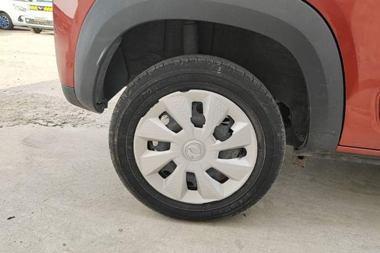 Used Dongfeng NAMMI EX1 2021 Zhi Ling Version Right Rear Wheel Hub
