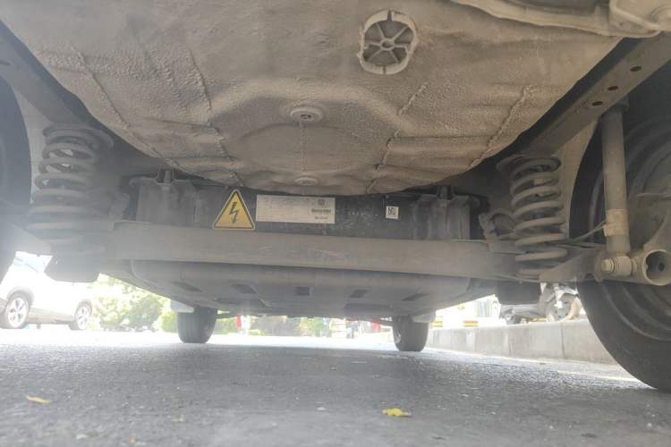 Used Dongfeng NAMMI EX1 2021 Zhi Ling Version Chassis Rear
