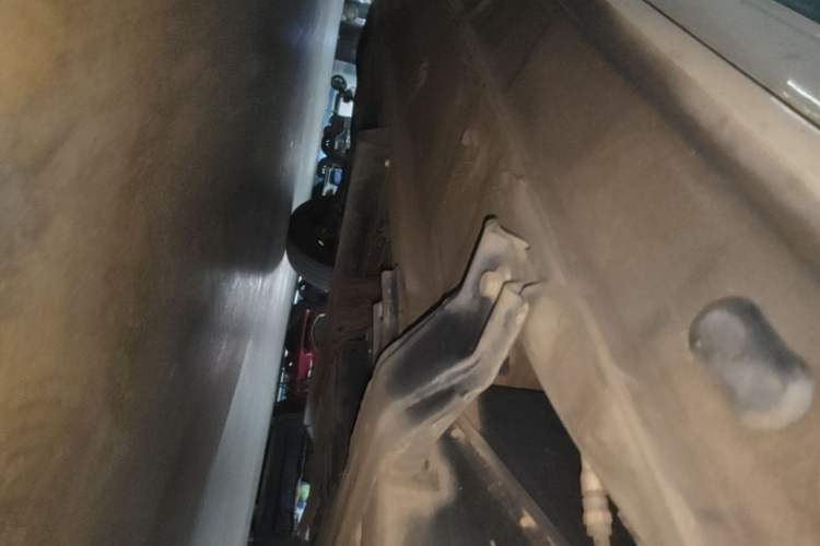 Used Dongfeng NAMMI EX1 2021 Quality Edition Chassis Rear Left