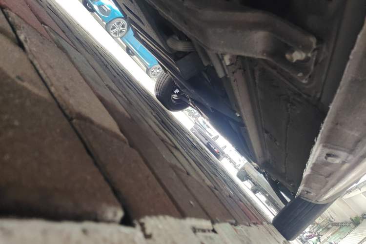 Used Dongfeng NAMMI EX1 2021 Zhi Ling Version Chassis Rear Right