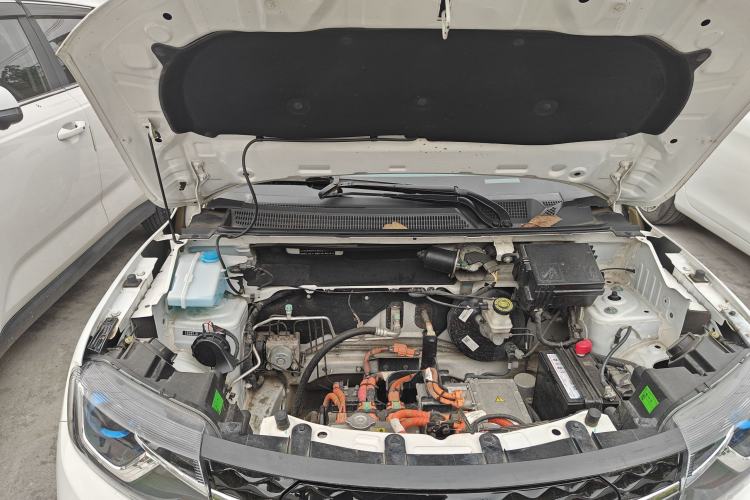 Used Dongfeng NAMMI EX1 2021 Quality Edition Engine Bay
