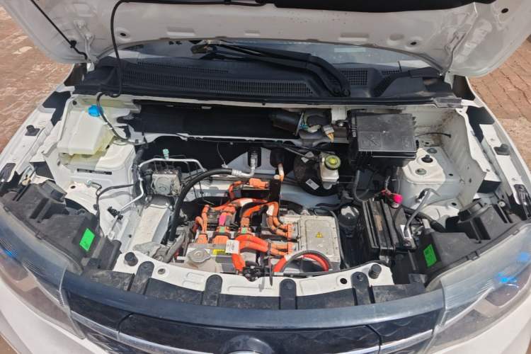 Used Dongfeng NAMMI EX1 2021 Quality Edition Engine Bay