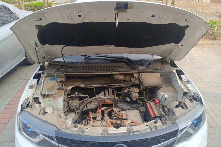 Used Dongfeng NAMMI EX1 2021 Quality Edition Engine Bay