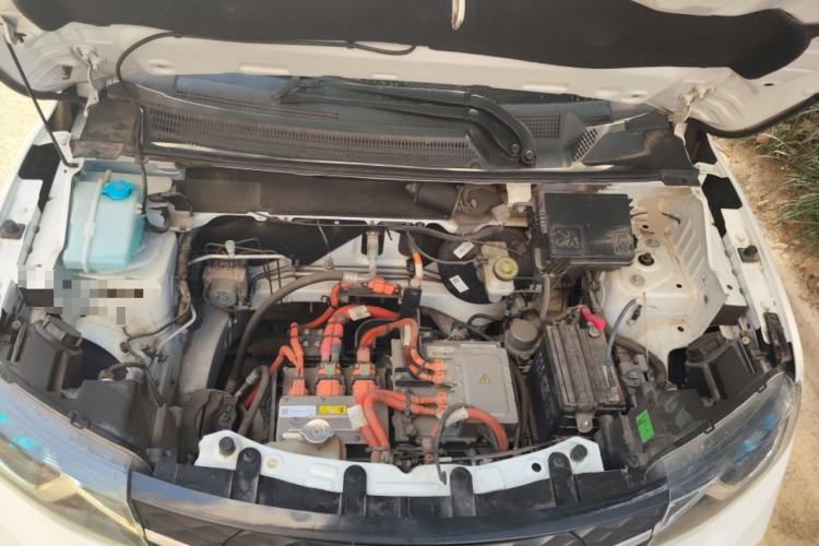 Used Dongfeng NAMMI EX1 2021 Quality Edition Engine Bay