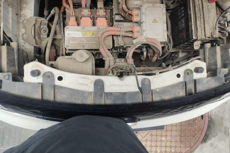 Used Dongfeng NAMMI EX1 2021 Quality Edition Engine Bay