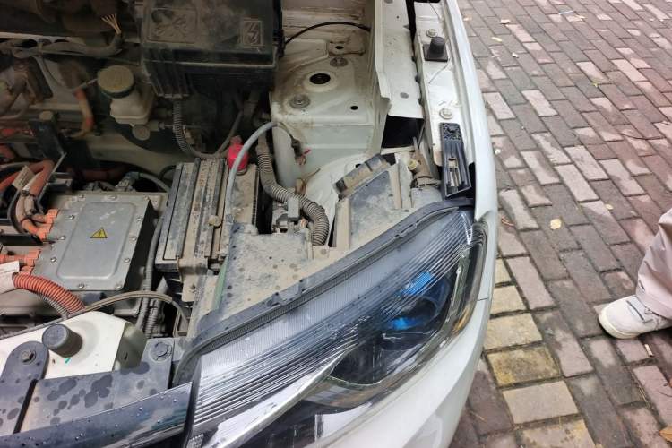 Used Dongfeng NAMMI EX1 2021 Zhi Ling Version Engine Bay Left
