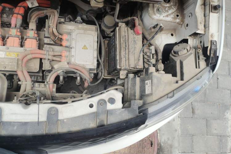 Used Dongfeng NAMMI EX1 2021 Quality Edition Engine Bay Left