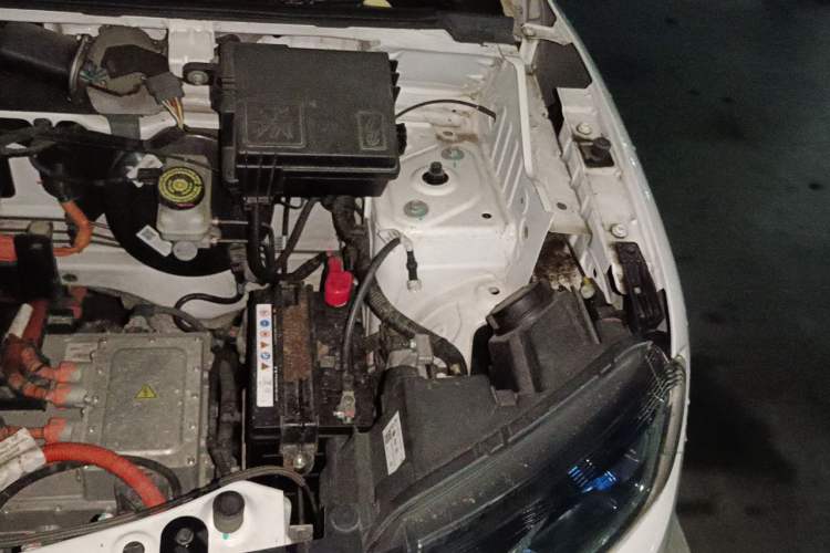 Used Dongfeng NAMMI EX1 2021 Zhi Ling Version Engine Bay Left