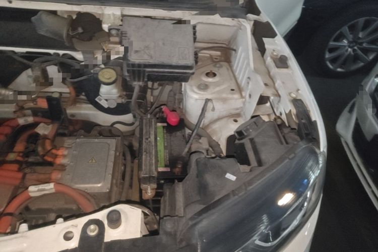 Used Dongfeng NAMMI EX1 2021 Quality Edition Engine Bay Left
