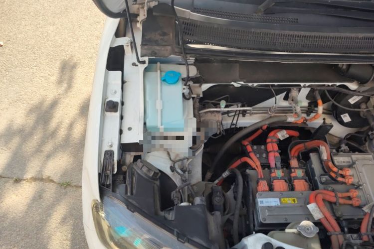 Used Dongfeng NAMMI EX1 2021 Quality Edition Engine Bay Right