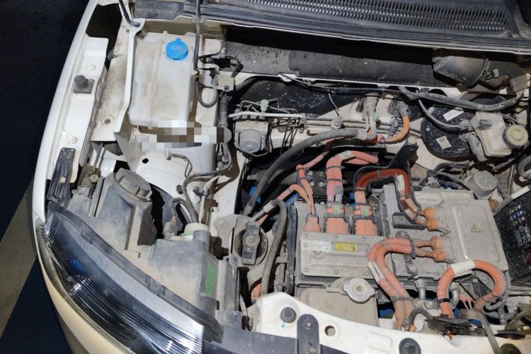 Used Dongfeng NAMMI EX1 2021 Quality Edition Engine Bay Right