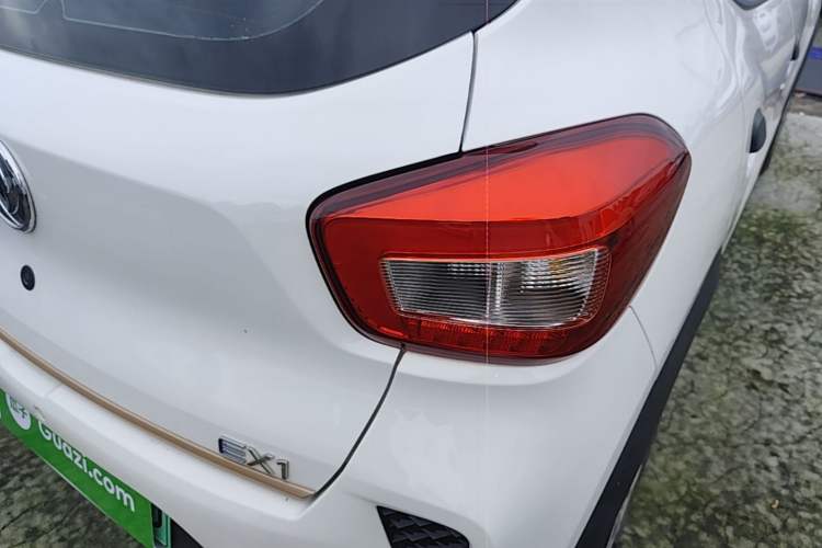 Used Dongfeng NAMMI EX1 2021 Quality Edition Exterior 3