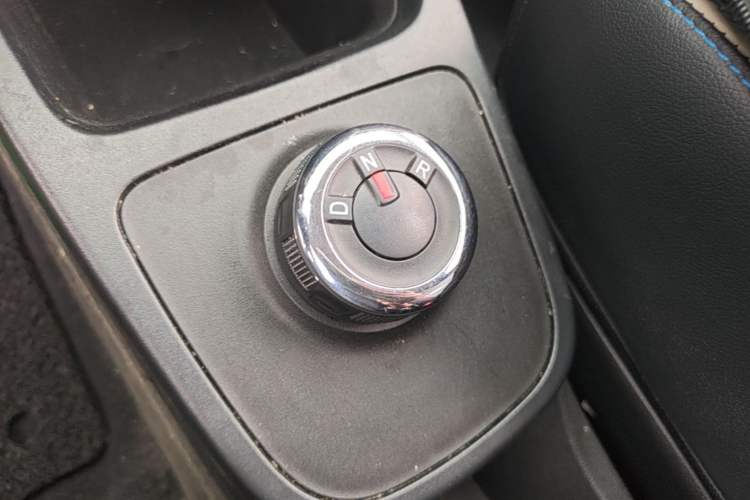 Used Dongfeng NAMMI EX1 2021 Quality Edition Gear Lever