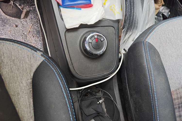 Used Dongfeng NAMMI EX1 2021 Quality Edition Gear Lever