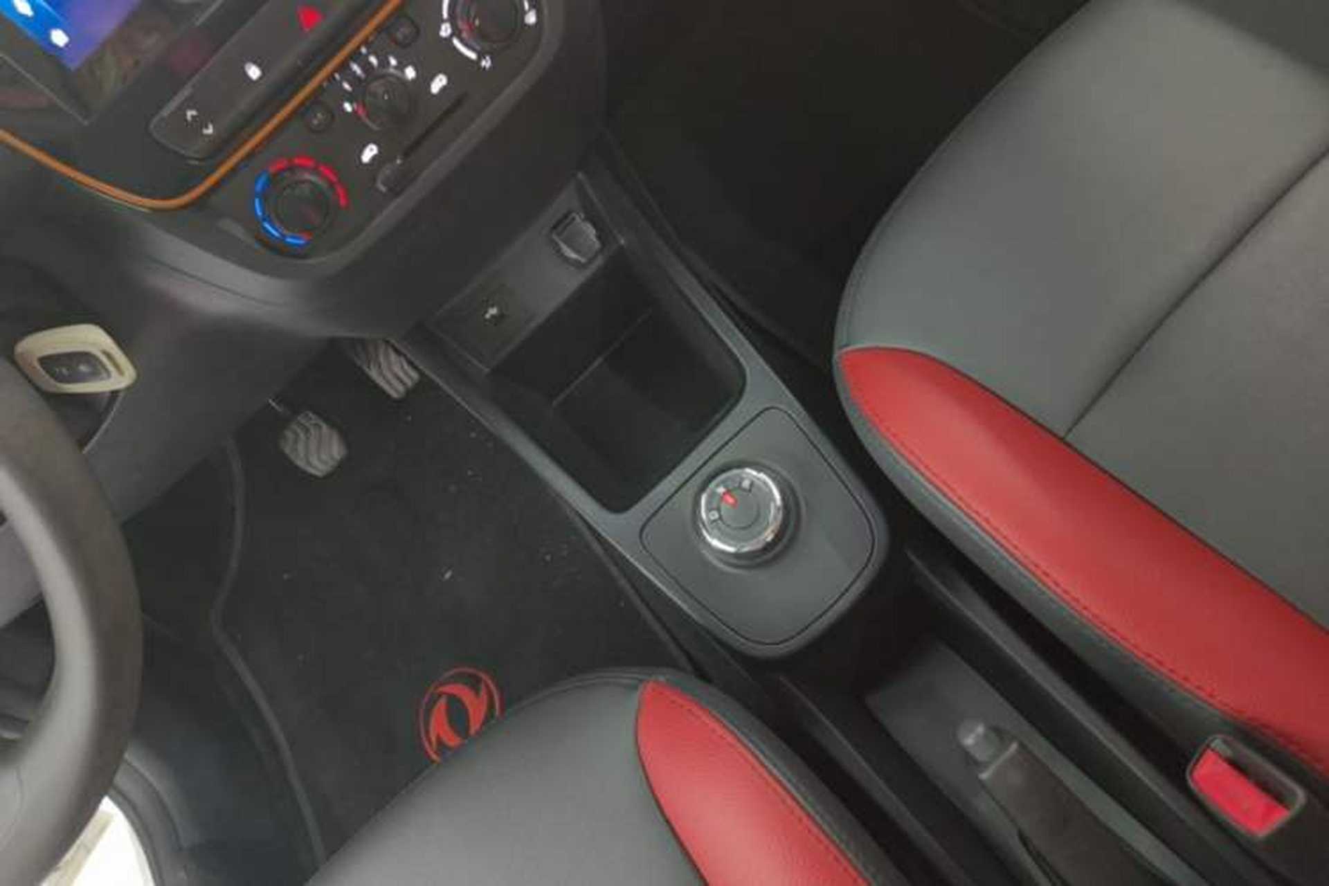 Used Dongfeng NAMMI EX1 2021 Quality Edition Gear Lever