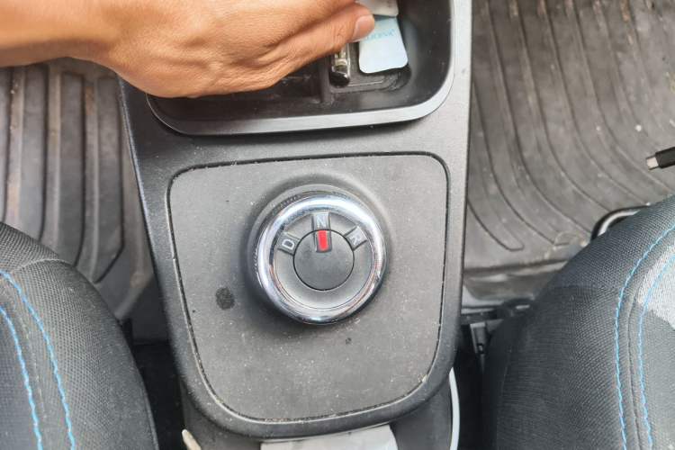 Used Dongfeng NAMMI EX1 2021 Quality Edition Gear Lever
