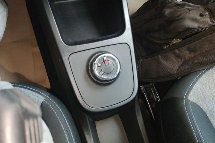 Used Dongfeng NAMMI EX1 2021 Quality Edition Gear Lever