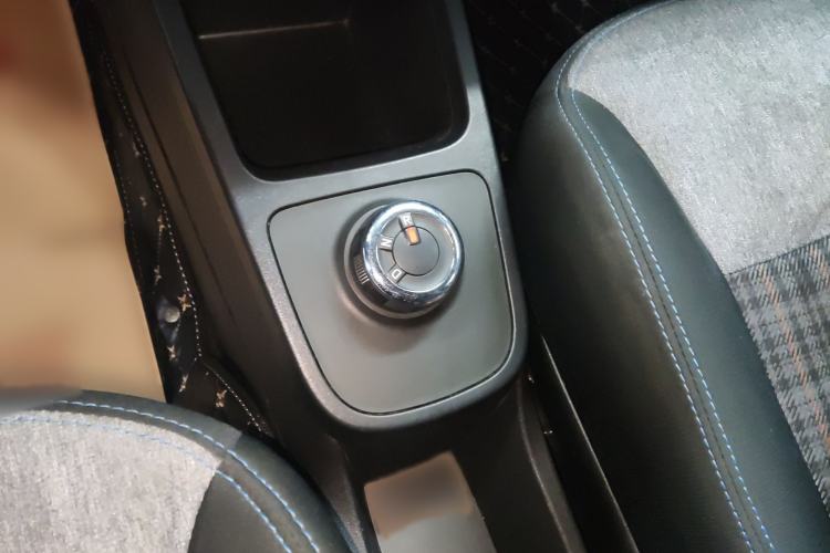Used Dongfeng NAMMI EX1 2021 Zhi Ling Version Gear Lever
