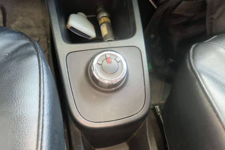 Used Dongfeng NAMMI EX1 2021 Quality Edition Gear Lever