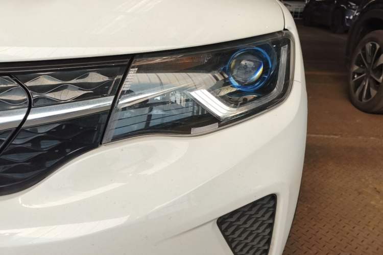Used Dongfeng NAMMI EX1 2021 Zhi Ling Version Left Front Headlight