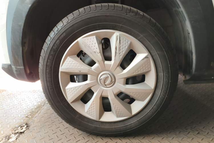 Used Dongfeng NAMMI EX1 2021 Zhi Ling Version Left Front Wheel Hub