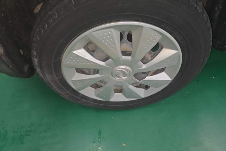 Used Dongfeng NAMMI EX1 2021 Quality Edition Left Front Wheel Hub