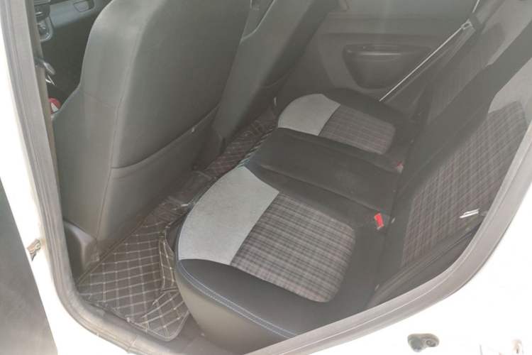 Used Dongfeng NAMMI EX1 2021 Zhi Ling Version Left Rear Seat