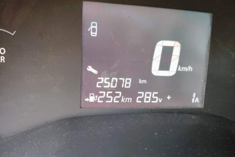 Used Dongfeng NAMMI EX1 2021 Quality Edition Odometer Close Up