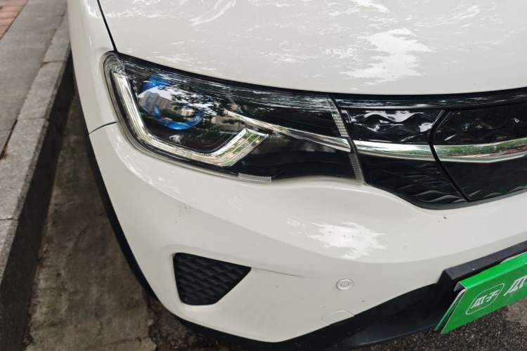 Used Dongfeng NAMMI EX1 2021 Zhi Ling Version Right Front Headlight