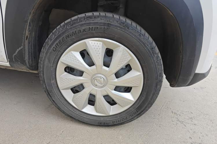 Used Dongfeng NAMMI EX1 2021 Zhi Ling Version Right Front Wheel Hub
