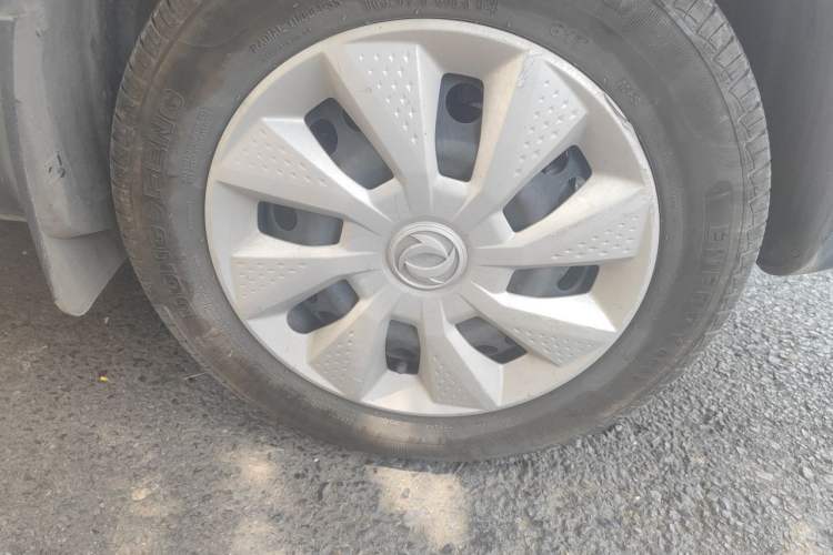 Used Dongfeng NAMMI EX1 2021 Zhi Ling Version Right Front Wheel Hub
