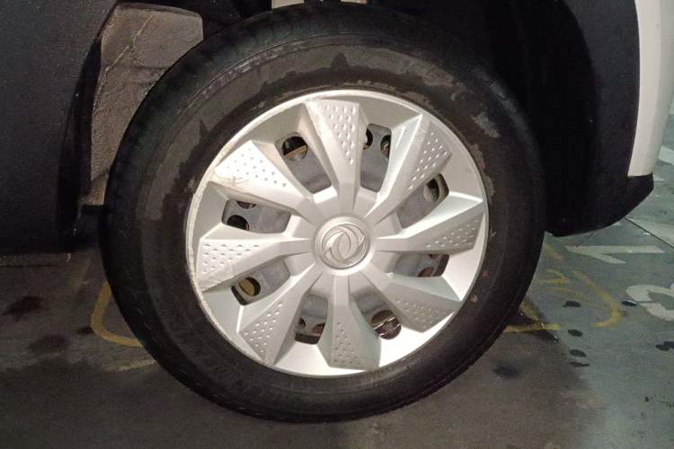 Used Dongfeng NAMMI EX1 2021 Zhi Ling Version Right Front Wheel Hub