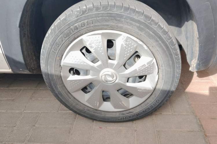 Used Dongfeng NAMMI EX1 2021 Quality Edition Right Front Wheel Hub