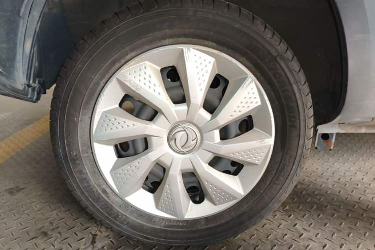 Used Dongfeng NAMMI EX1 2021 Zhi Ling Version Right Rear Wheel Hub